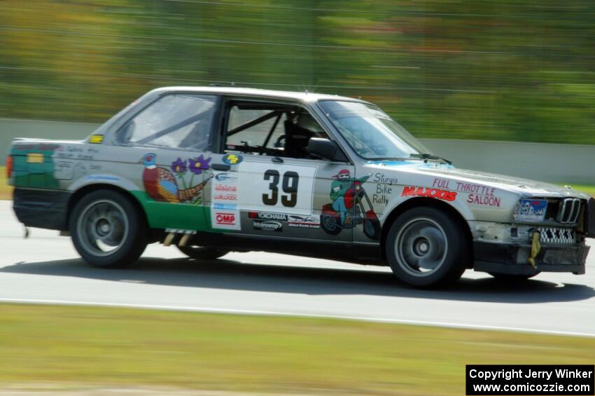 SD Faces BMW 325is
