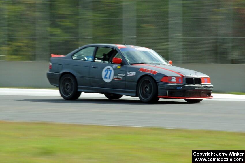 North Loop Motorsports BMW 323is