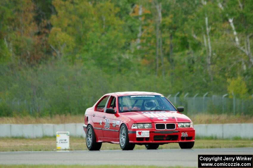 Ambitious But Rubbish Racing BMW 325