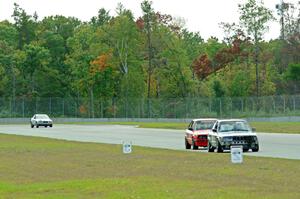 SD Faces BMW 325is, E30 Bombers BMW 325i and Beat the Devil Racing BMW 325is