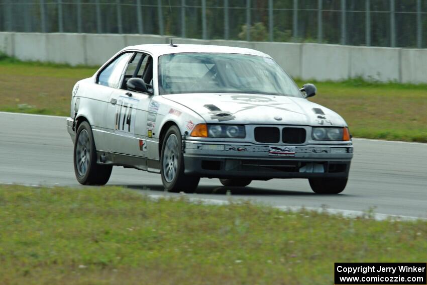 Beat the Devil Racing BMW 325is