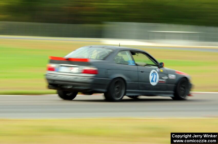 North Loop Motorsports BMW 323is