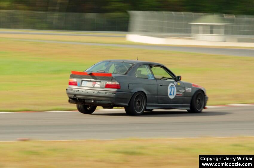 North Loop Motorsports BMW 323is