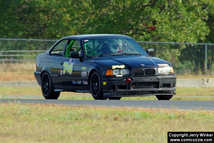 Noobman Racing BMW 325is