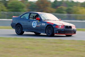 North Loop Motorsports BMW 323is