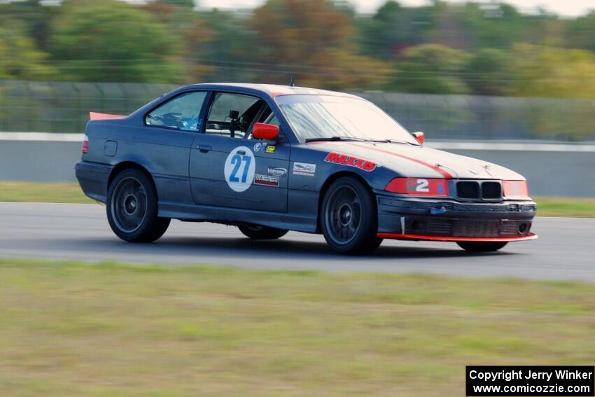 North Loop Motorsports BMW 323is