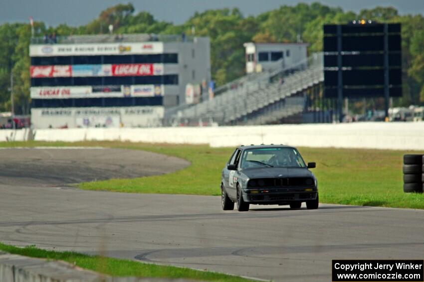 Team Endurance BMW 325is