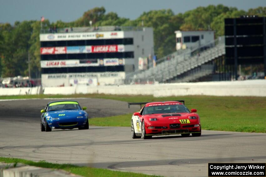 Braunschweig Chevy Corvette and 50 Shades of Blue Mazda Miata