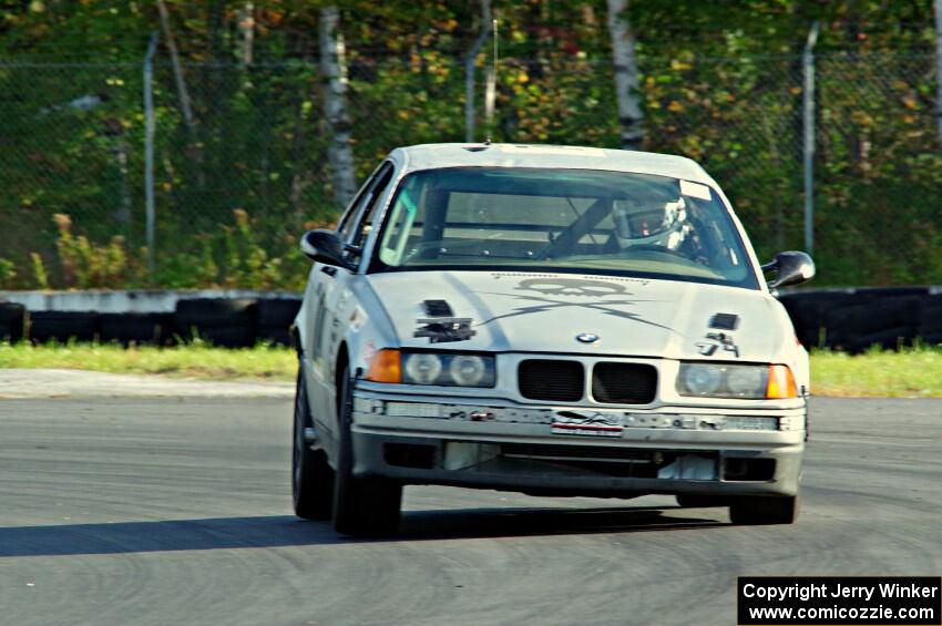 Beat the Devil Racing BMW 325is