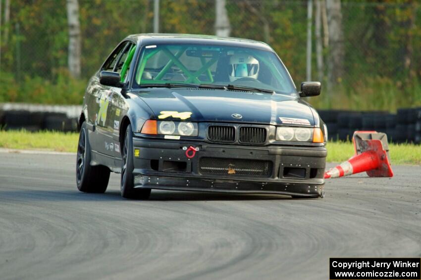 Noobman Racing BMW 325is