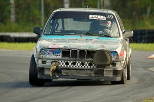 SD Faces BMW 325is