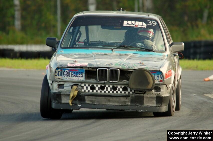 SD Faces BMW 325is