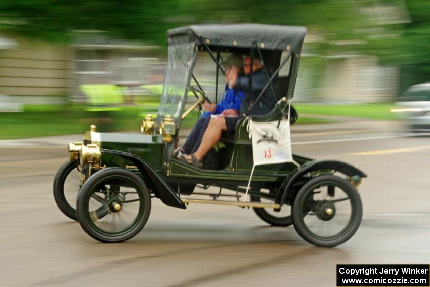 Joan Kelly's 1907 Ford