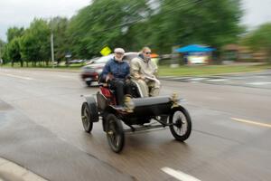 Gil Fitzhugh's 1904 Oldsmobile