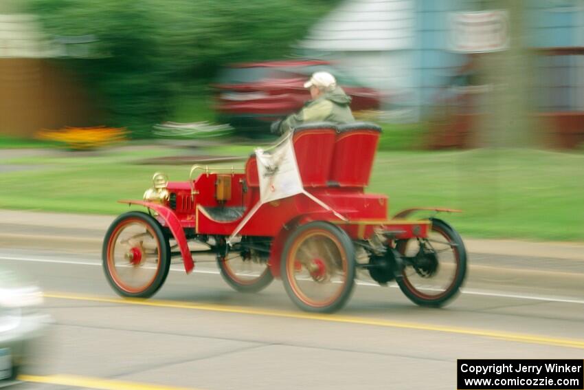 Winston Peterson's 1905 REO