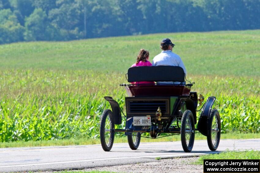 Dave Shadduck's 1902 Oldsmobile