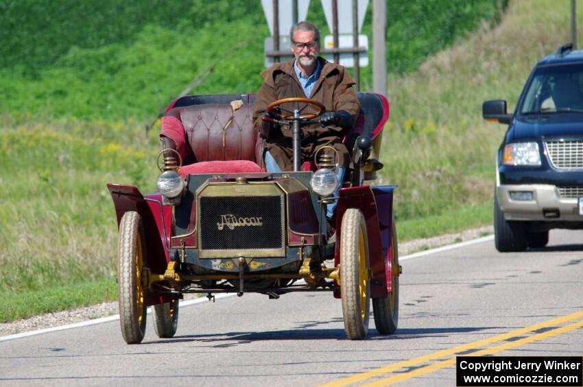 Bruce van Sloun's 1904 Autocar Type VIII