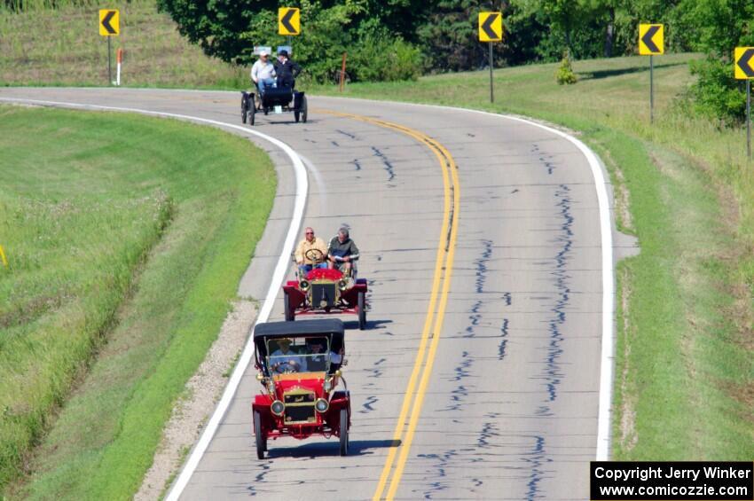 Jeff Schreiner's 1908 Maxwell, and John Dolan's 1903 Oldsmobile