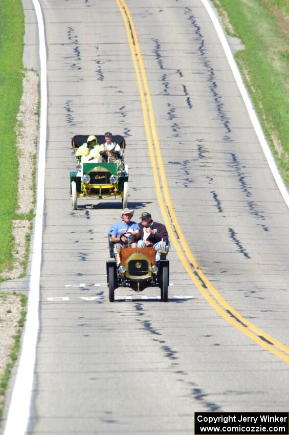 Webster Peterson's 1911 Le Zèbre and Wade Smith's 1905 Columbia