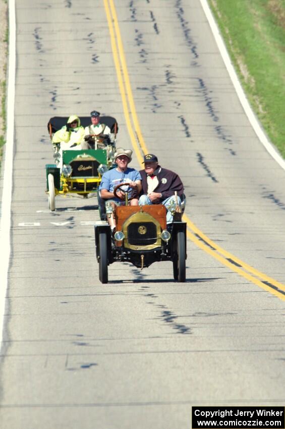 Webster Peterson's 1911 Le Zèbre and Wade Smith's 1905 Columbia