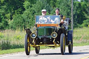 Gil Fitzhugh's 1907 Stanley Steamer