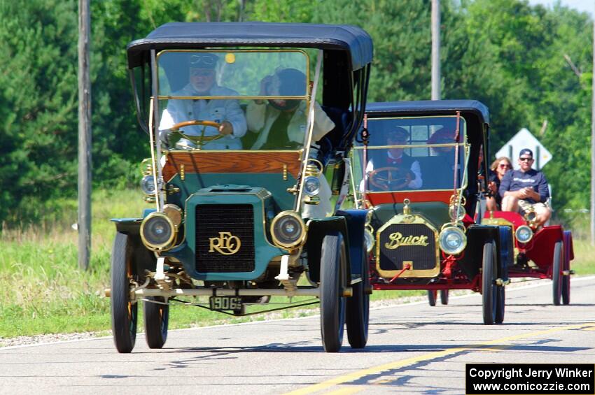 Mike Maloney's 1906 REO, John Pole's 1910 Buick and