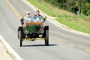 Gil Fitzhugh's 1907 Stanley Steamer