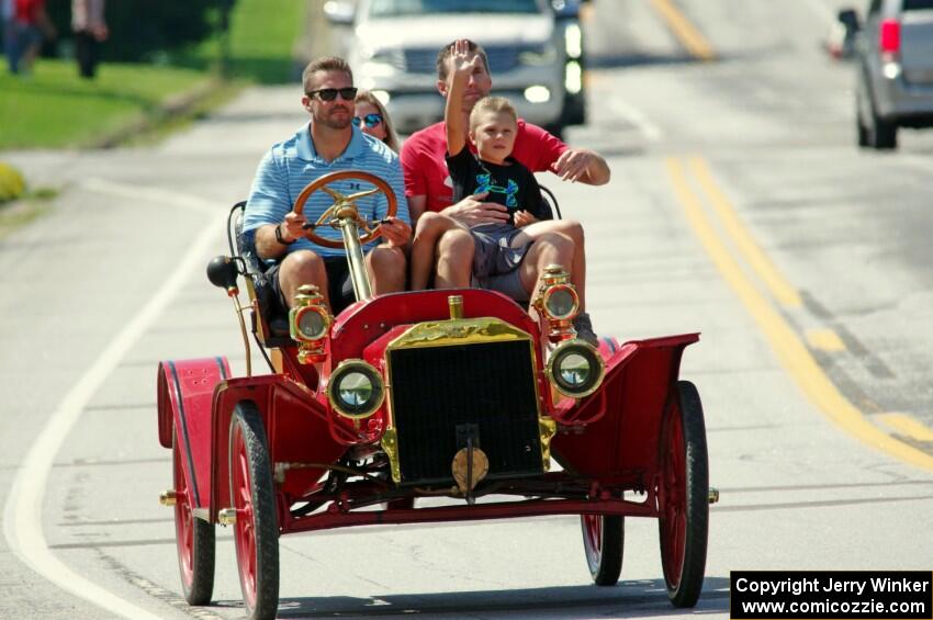 Duane Schlomann's 1907 Ford