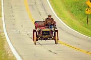 Bruce van Sloun's 1904 Autocar Type VIII