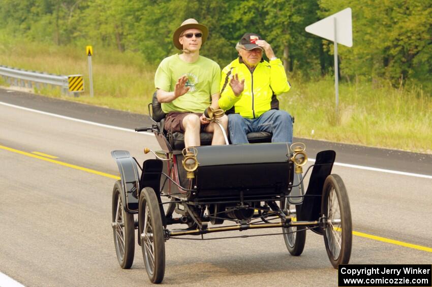 Tim Wiggins' 1903 Oldsmobile