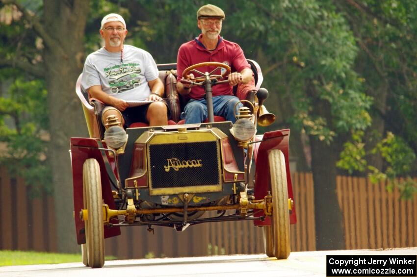 Bruce van Sloun's 1904 Autocar Type VIII