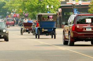 Tim Kelly's 1904 Ford, Ross McTavish's 1903 Ford and Jeffrey Kelly's 1907 Ford