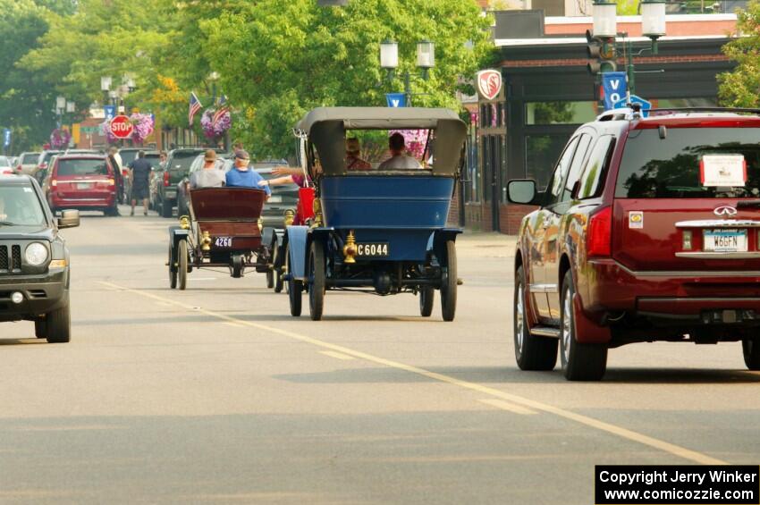 Tim Kelly's 1904 Ford, Ross McTavish's 1903 Ford and Jeffrey Kelly's 1907 Ford