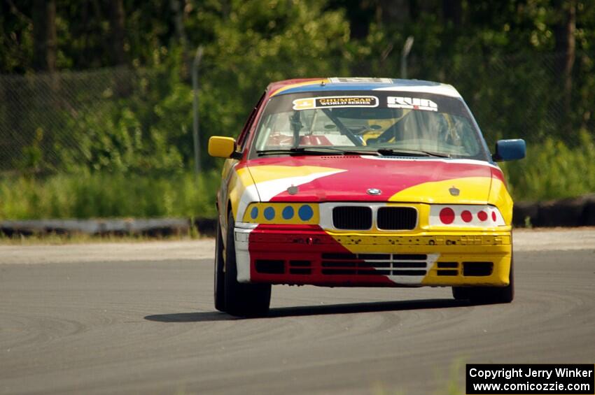 Dirty Side Down Racing BMW 325i