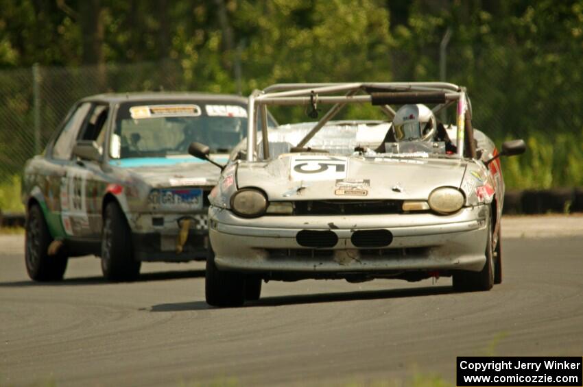 NNM Motorsports Dodge Neon and Chump Faces BMW 325is