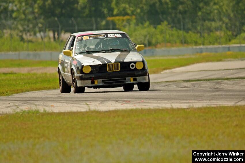 Junk in the Trunk BMW 325i