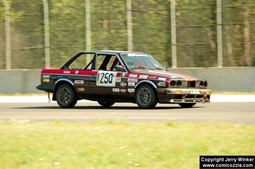 Locked Out Racing BMW 325is