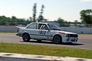 Alt Deutsche Autowerks BMW 325e
