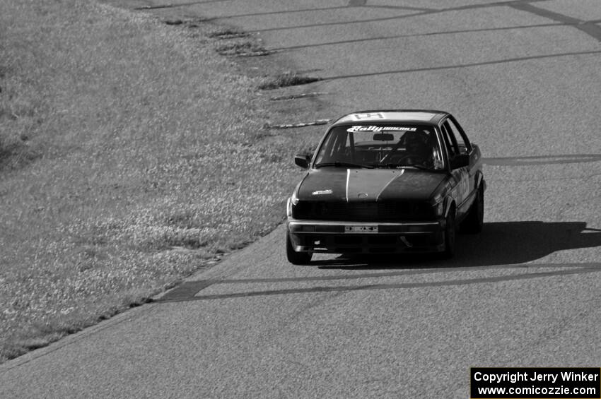 Locked Out Racing BMW 325is