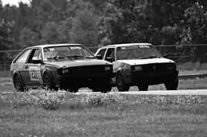 Team Kaput VW Golf passes Ellis Racing VW Scirocco