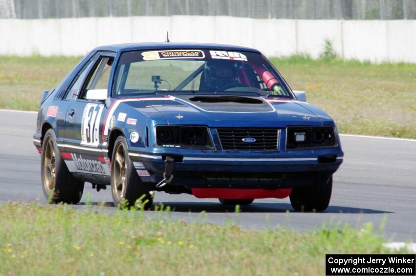 Team Motorcrap Ford Mustang