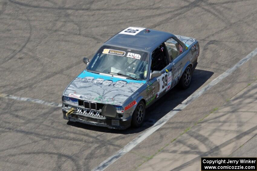 Chump Faces BMW 325is