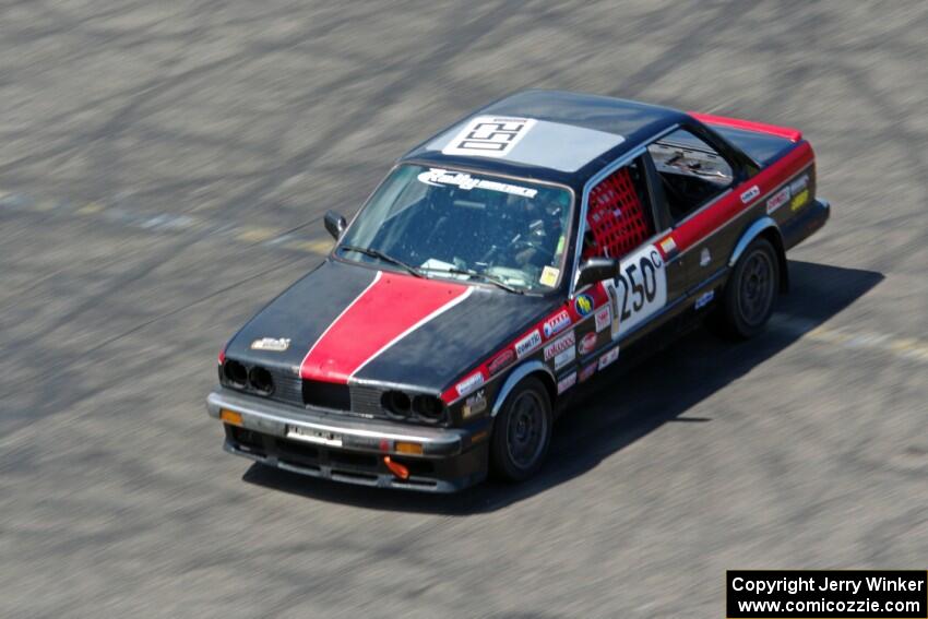 Locked Out Racing BMW 325is