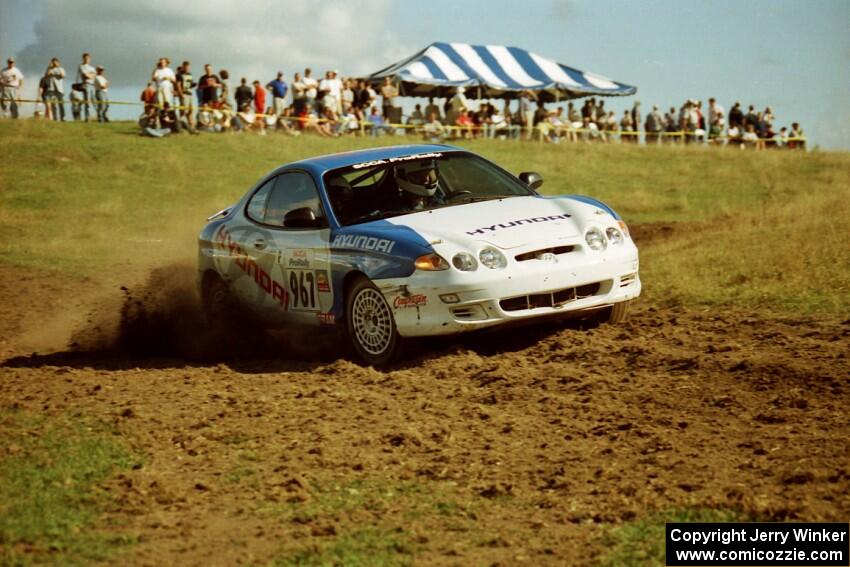 Dave Coleman / Paula Gibeault Hyundai Tiburon on SS10 (NJK Ranch).