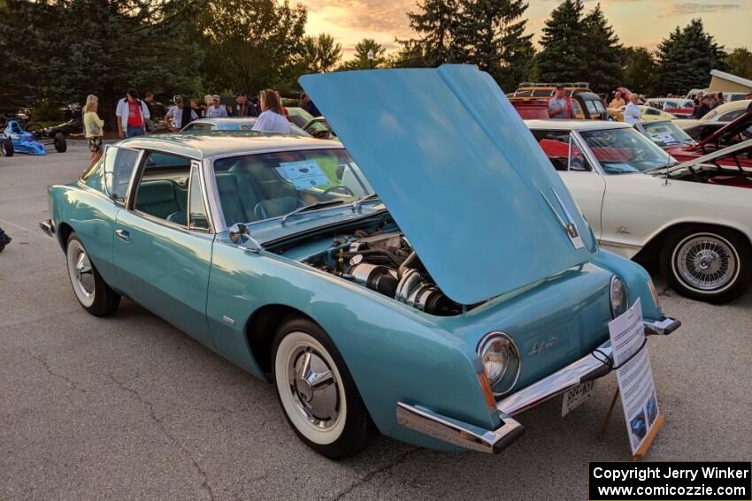 1964 Studebaker Avanti R2