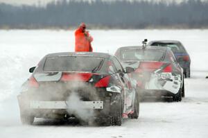 Josh Robinson's Nissan 350Z and Brent ???'s Nissan 350Z