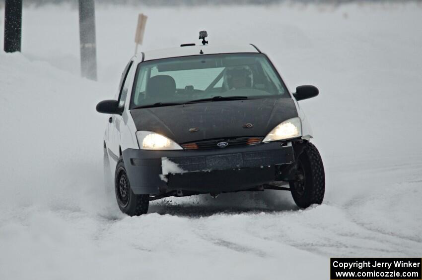 Matt Coatsworth / Don Coatsworth Ford Focus ZX3