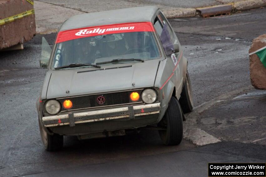 Adam VanDamme / Jake Carlson VW Rabbit on SS15 (Lakeshore Drive).