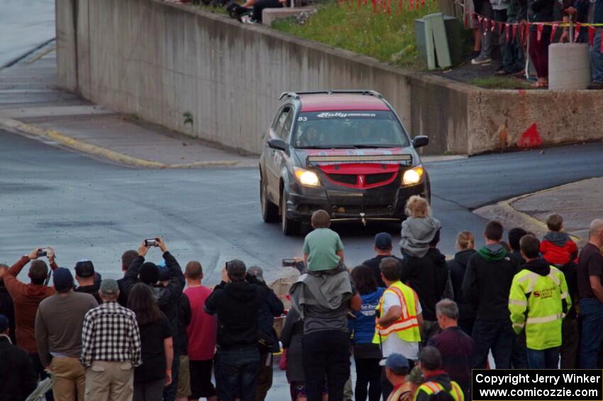 Doug Gekiere / Matt Hoffman Pontiac Vibe GT on SS15 (Lakeshore Drive).