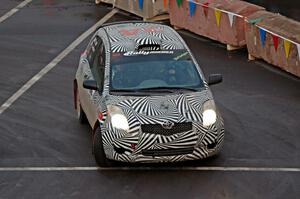 Tracey Gardiner / Rebecca Hall Toyota Yaris on SS15 (Lakeshore Drive).